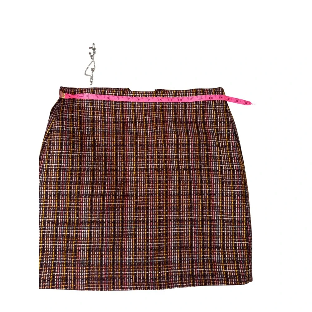 Loft Outlet Burgundy Plaid Tweed Mini Skirt Womens Size 2 Side‎ Zip Lined Fall